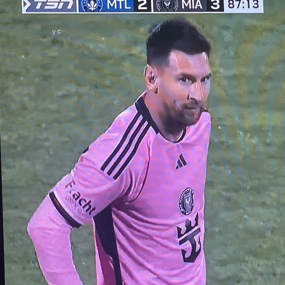 Meet your Posher, Eva - Picture 1 of 1